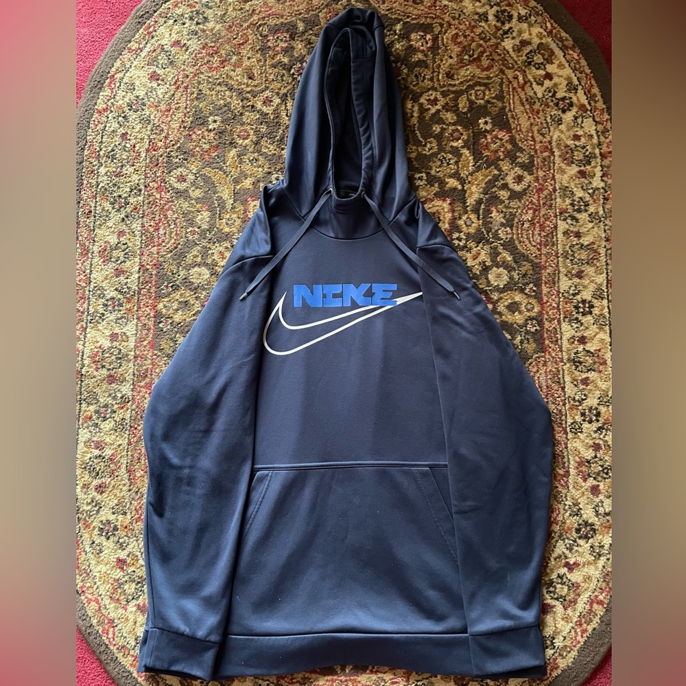 Nike Sweater